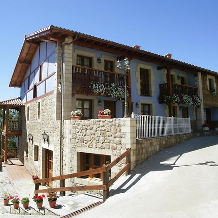 Viviendas Rurales Pena Sagra Cahecho Exterior photo