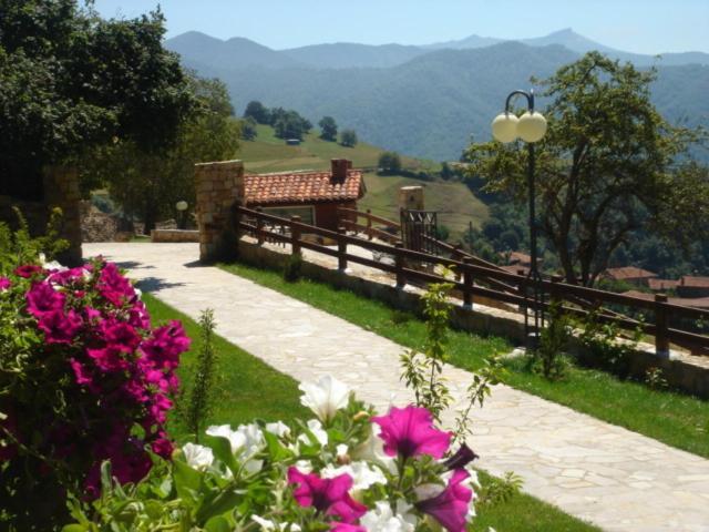 Viviendas Rurales Pena Sagra Cahecho Exterior photo