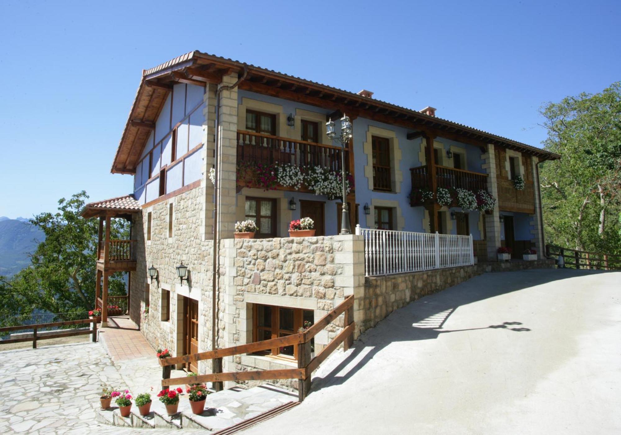 Viviendas Rurales Pena Sagra Cahecho Exterior photo